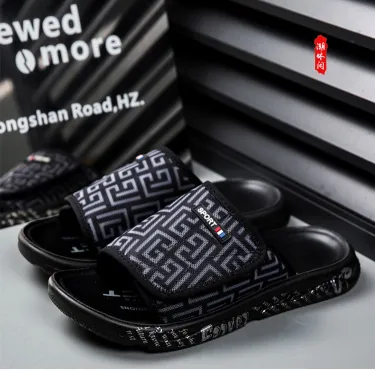 QUANTUM CORE OUTDOOR SLIPPERS